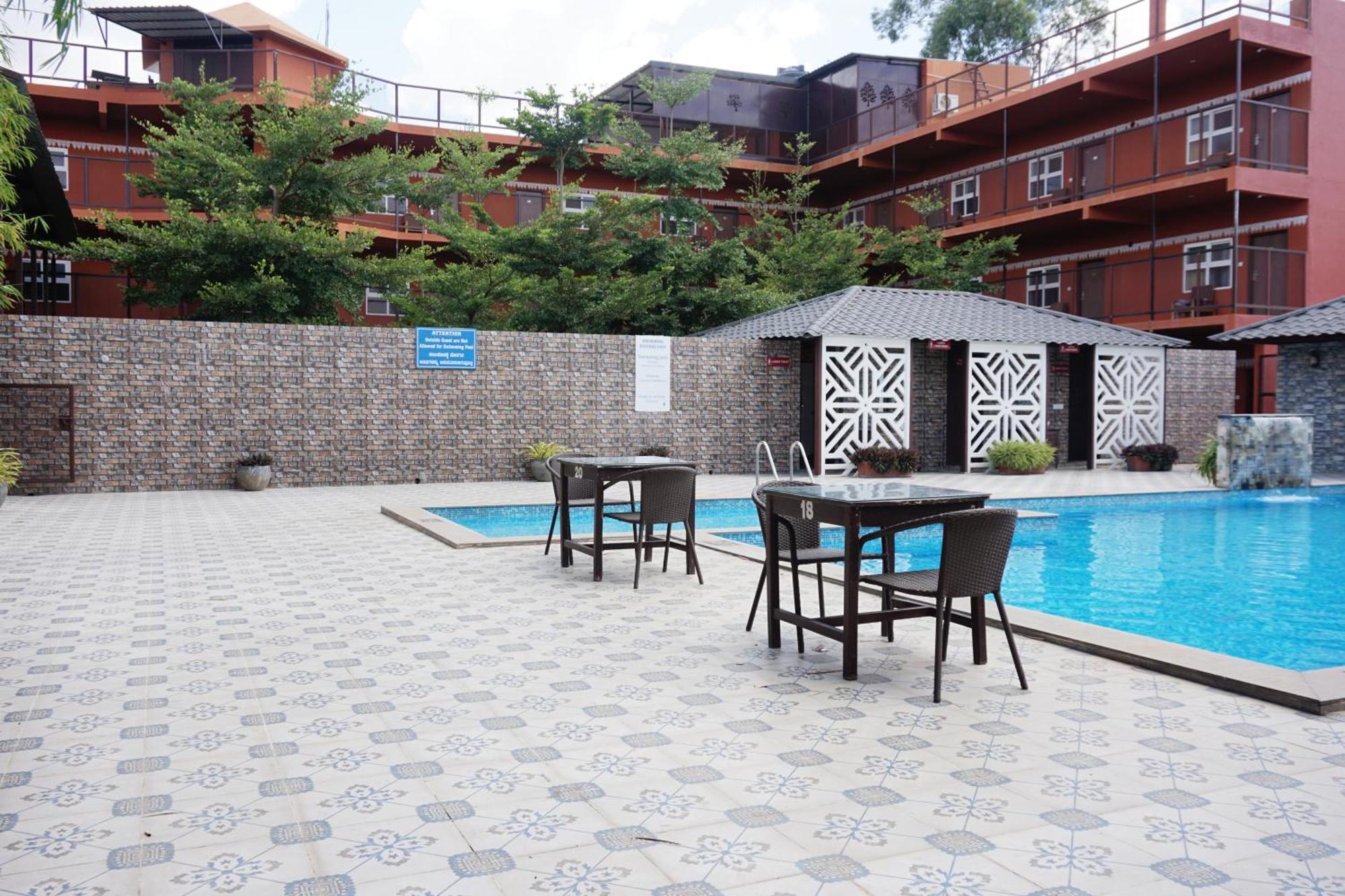Vistar Resort & Hotels Kammasandra Exterior foto