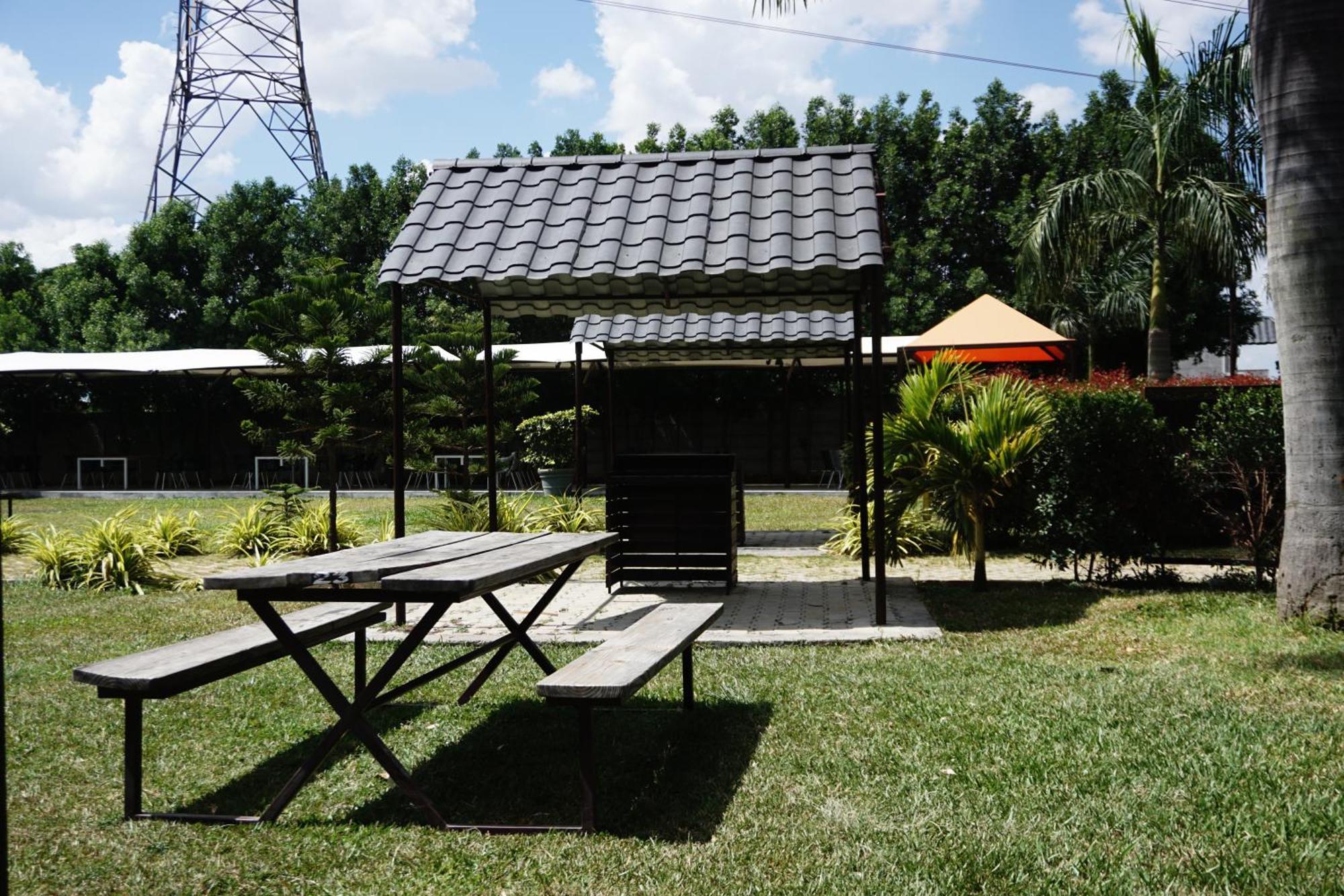 Vistar Resort & Hotels Kammasandra Exterior foto